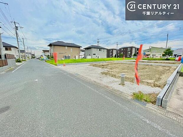 周辺環境や、お客様のご希望に合った物件も一緒にご案内を致します。住宅ローンアドバイザーによるご相談も承ります。当社はお問い合わせに即対応します!お待たせしません!