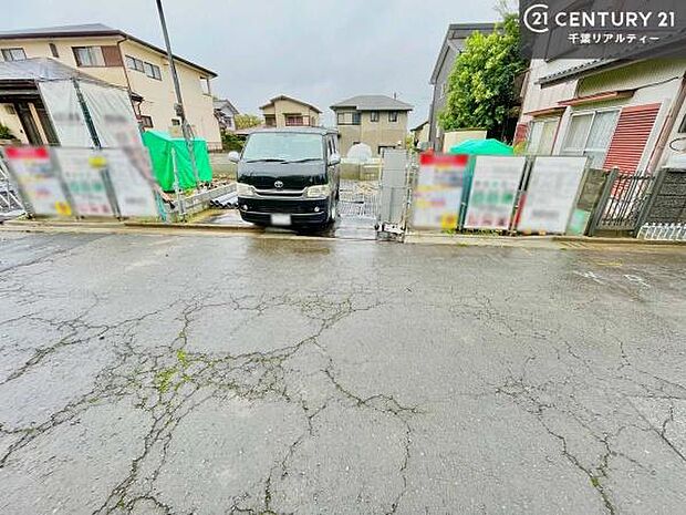 当日のご内覧も随時承っております!店舗駐車場完備&お子さまも楽しく過ごせるキッズスペースあり!ぜひご家族そろってお気軽にお越しください!