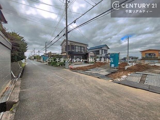 心ゆくまで現地をご覧いただけるよう、即日案内のご用意も整えております。お気軽にお問い合わせの上、理想の暮らしへの一歩をお進めください!