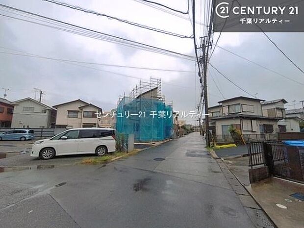 周辺環境や、お客様のご希望に合った物件も一緒にご案内を致します。住宅ローンアドバイザーによるご相談も承ります。当社はお問い合わせに即対応します!お待たせしません!