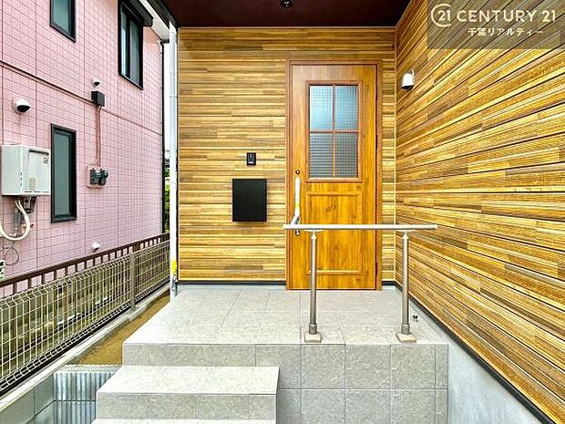 「この物件気になる!」「ここってどんな所?」「もっと詳しく知りたい!」と思ったら、お気軽にご相談ください。
