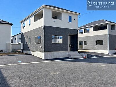 外観:完成しました!当日のご案内が可能です。連絡いただければ、今すぐのご見学ができますのでお気軽にお問い合わせください。お仕事帰りにもどうぞ! 外観:完成しました!当日のご案内が可能です。連絡いただければ、今すぐのご見学ができますのでお気軽にお問い合わせください。お仕事帰りにもどうぞ!