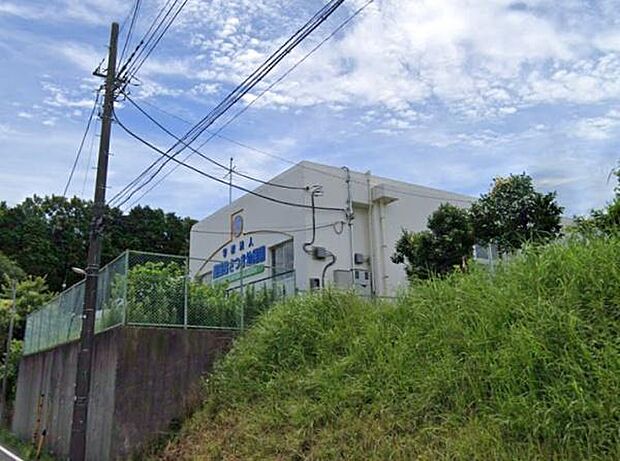 蔵波台さつき幼稚園まで2043m