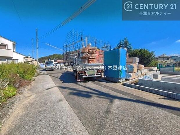 周辺環境や、お客様のご希望に合った物件も一緒にご案内を致します。住宅ローンアドバイザーによるご相談も承ります。当社はお問い合わせに即対応します！お待たせしません！