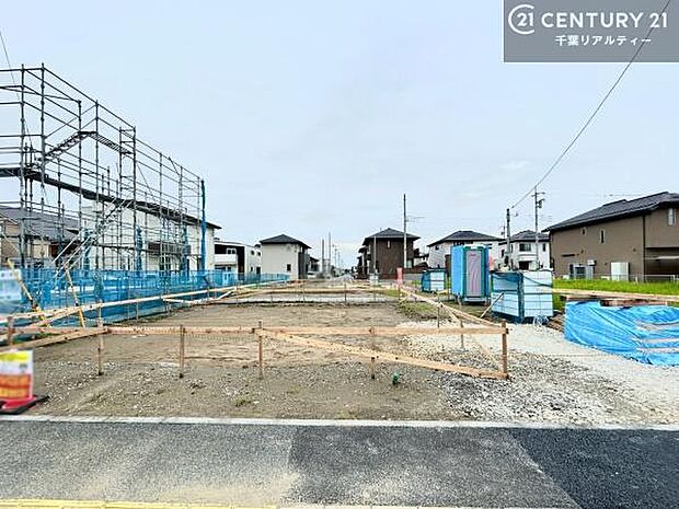 建設中です!施工例のご見学できます!周辺環境や他物件もまとめてご案内可能です!不動産の事ならどんな事でもお気軽にご相談ください。