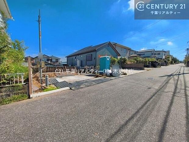 周辺環境や、お客様のご希望に合った物件も一緒にご案内を致します。住宅ローンアドバイザーによるご相談も承ります。当社はお問い合わせに即対応します！お待たせしません！