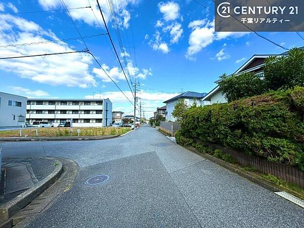 周辺環境や、お客様のご希望に合った物件も一緒にご案内を致します。住宅ローンアドバイザーによるご相談も承ります。当社はお問い合わせに即対応します！お待たせしません！