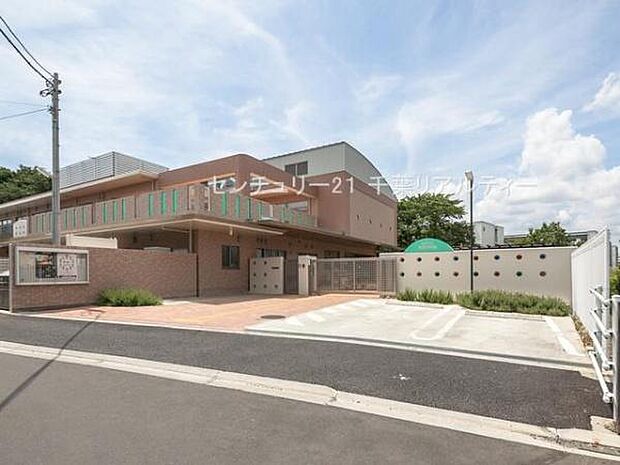 若葉保育園まで563m