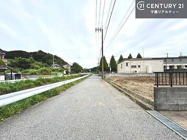 周辺環境や、お客様のご希望に合った物件も一緒にご案内を致します。住宅ローンアドバイザーによるご相談も承ります。当社はお問い合わせに即対応します！お待たせしません！