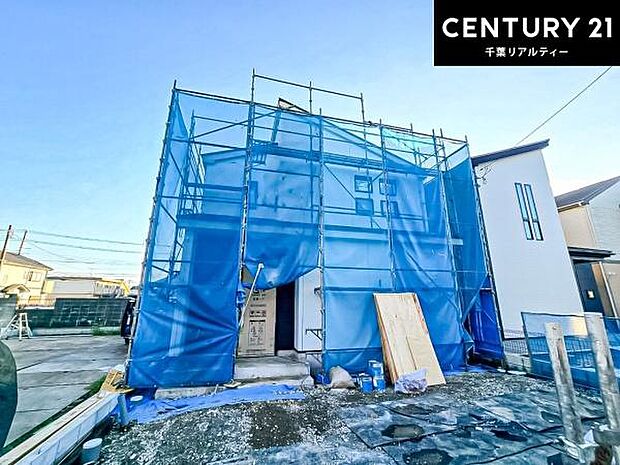写真だけでは分からない住まいの魅力が、現地にはたくさんあります。広さや明るさ、生活動線などを実際にご体感いただけますので、ぜひ一度ご見学ください。