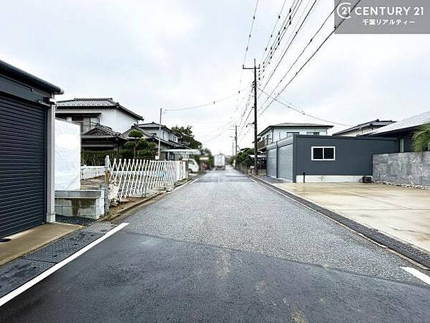 周辺環境や、お客様のご希望に合った物件も一緒にご案内を致します。住宅ローンアドバイザーによるご相談も承ります。当社はお問い合わせに即対応します!お待たせしません!