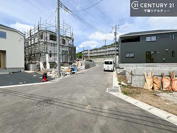周辺環境や、お客様のご希望に合った物件も一緒にご案内を致します。住宅ローンアドバイザーによるご相談も承ります。当社はお問い合わせに即対応します！お待たせしません！