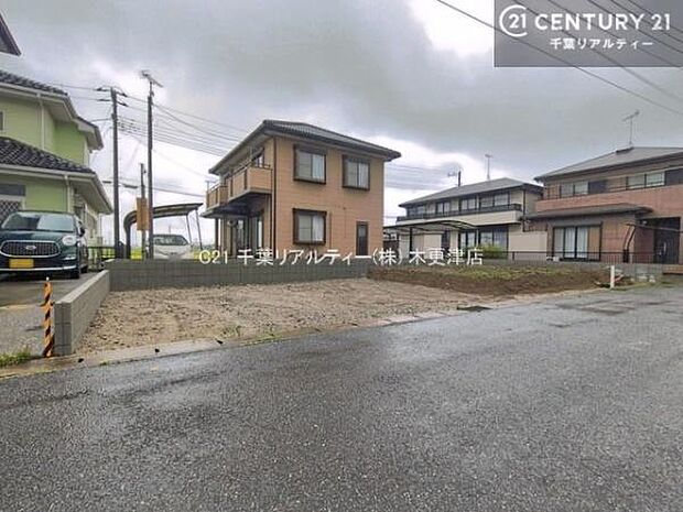 周辺環境や、お客様のご希望に合った物件も一緒にご案内を致します。住宅ローンアドバイザーによるご相談も承ります。当社はお問い合わせに即対応します!お待たせしません!