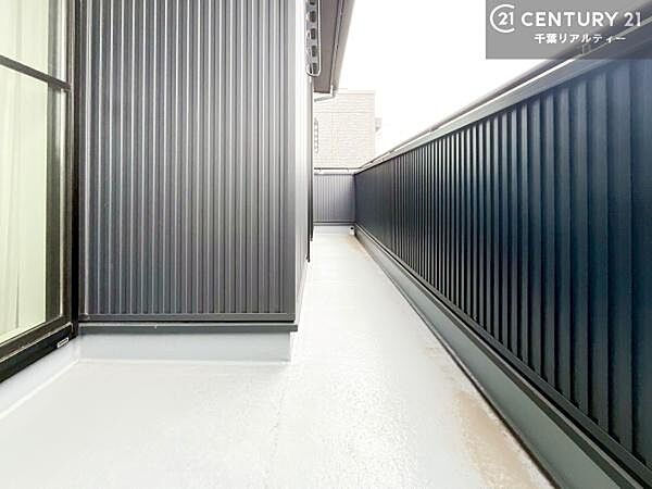バルコニーを拡大表示