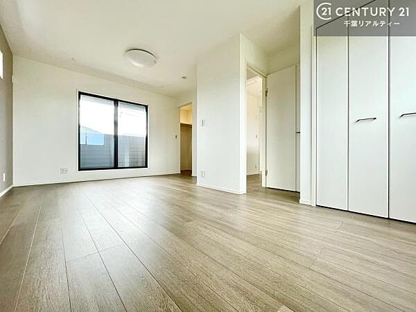寝室を拡大表示