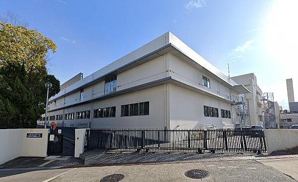 地方独立行政法人大阪府立病院機構大阪母子医療センターまで1997m