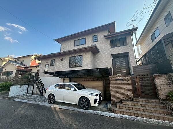 外観：323000445010