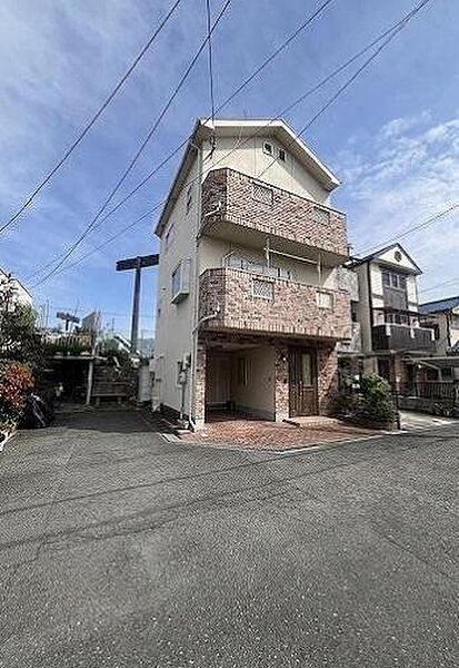 外観：327002260352