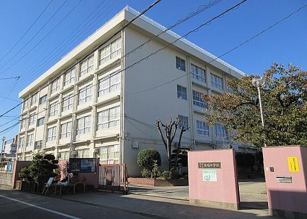 大東市立諸福中学校まで1344m