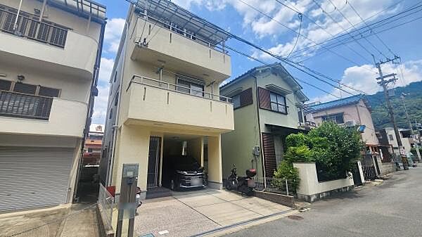 外観：327002168521