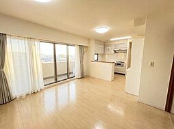 ルネ住道　中古マンション 4LDKのリビング/ダイニング