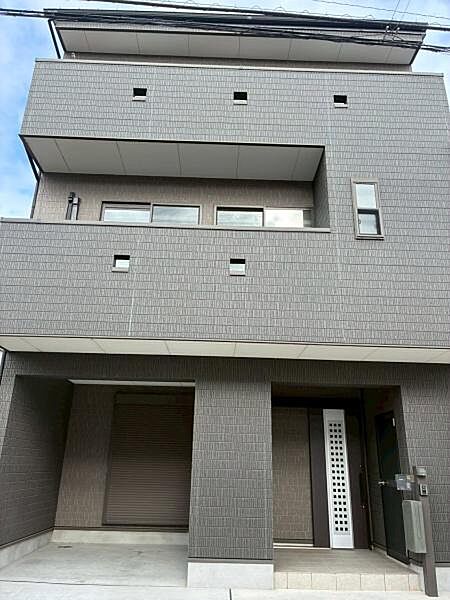 外観：327002224448