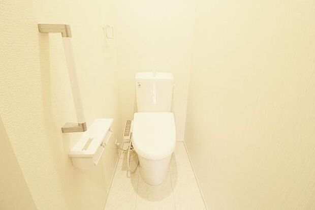 2階にトイレがあるのも嬉しいポイントですね♪