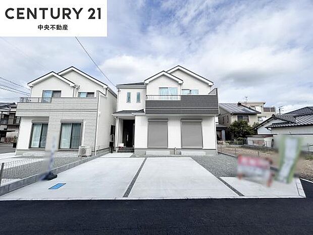 並列3台駐車可能な駐車スペースの様子