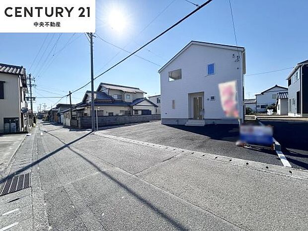 住宅が密集するエリアではありません。ゆったりとした住環境です。