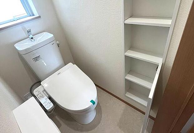 1年中快適に使用できる温水洗浄便座です♪