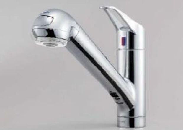 蛇口の先端に浄水器を内蔵。浄水シャワーが使える毎分4リットルのたっぷり浄水。自動クリーニングで、カートリッジはいつもキレイ。また、浄水器ごとホースを引き出せます。