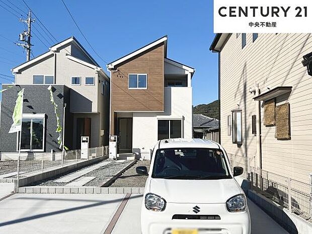 南向きで明るい立地☆近隣の商業施設も充実のエリア！（2025年12月28日撮影）