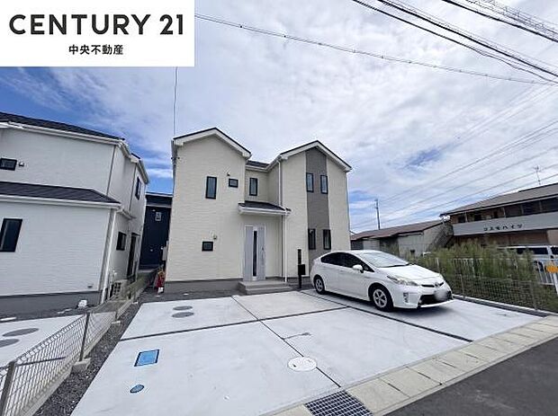 周辺に住宅がなく、日当たり・風通しばっちり♪