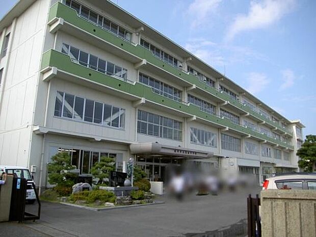 焼津市立豊田中学校まで1280m