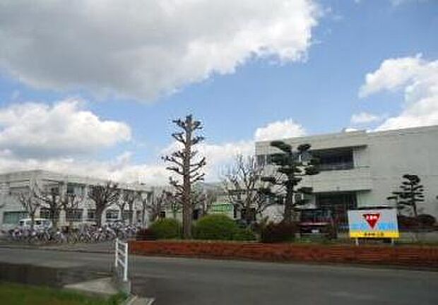 島田市立六合中学校まで1160m