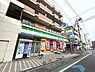 周辺：ファミリーマート向ケ丘遊園南口店まで100m、コンビニエンスストアは、お買い物はもちろん、銀行のキャッシュディスペンサーや宅急便・チケット販売もありとても便利ですね！