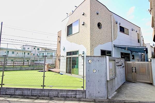 なかのしまのぞみ保育園まで110m、天気の良い日は太陽の下で水、土に触れていっぱい遊びます。保護者様とお子さまの小さな成長を共に喜びたいと思います