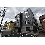 ラグジースペース南郷 2階 築2年4ヶ月の賃貸物件