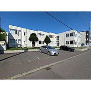 白石駅より徒歩21分 1階 築30年の賃貸物件