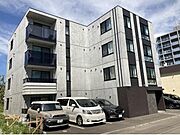 学園前駅より徒歩10分 1階 築2年2ヶ月の賃貸物件