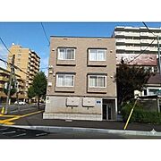 グランシュール32 3階 築19年3ヶ月の賃貸物件