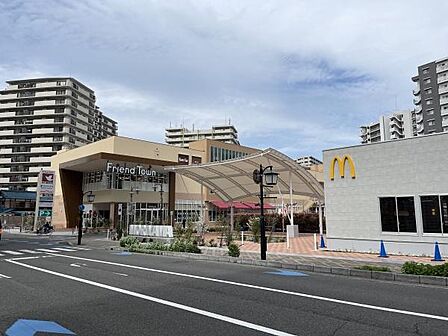 フレンドタウン守山まで210m