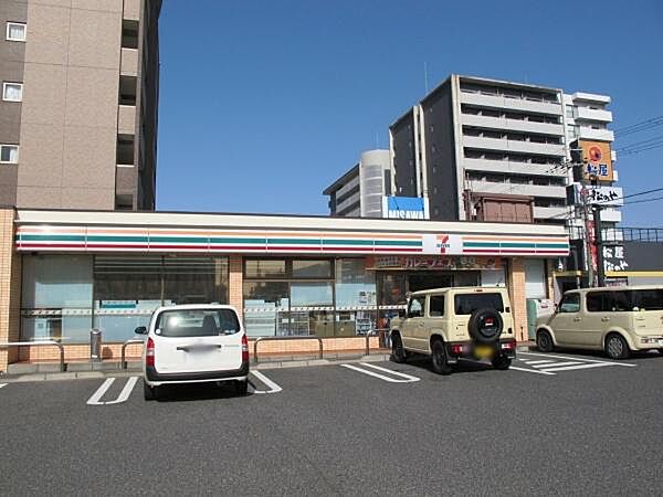 セブンイレブン草津矢倉二丁目店まで300m