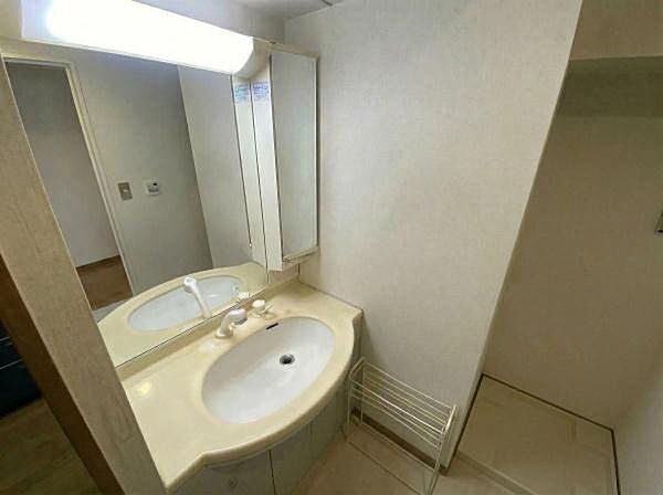 ※写真は家具消し加工しております。