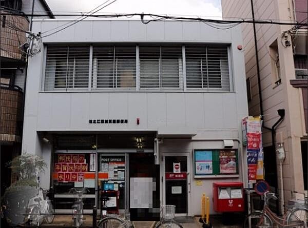 住之江東加賀屋郵便局まで446m