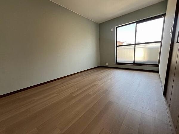 2階洋室7.5帖