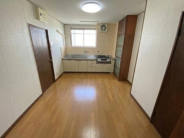 ※写真は家具消し加工しております。
