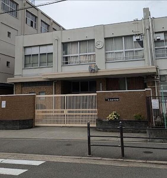 長原西中学校まで550m