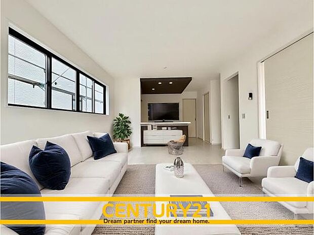 ※家具・CG加工はイメージです。販売価格等には含まれません。■■憩いのリビング■■リビングとダイニングの空間機能を活かし、巧みに使い分ける発想が、ライフスタイルに新しいゆとりをもたらします。