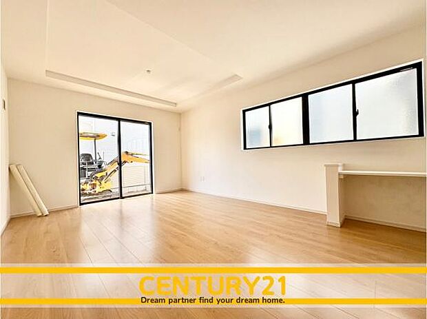 ■■憩いのリビング■■くつろぎを愉しむリビングルームは憩いの場となります。リビングとダイニングの空間機能を活かし、巧みに使い分ける発想が、ライフスタイルに新しいゆとりをもたらします。